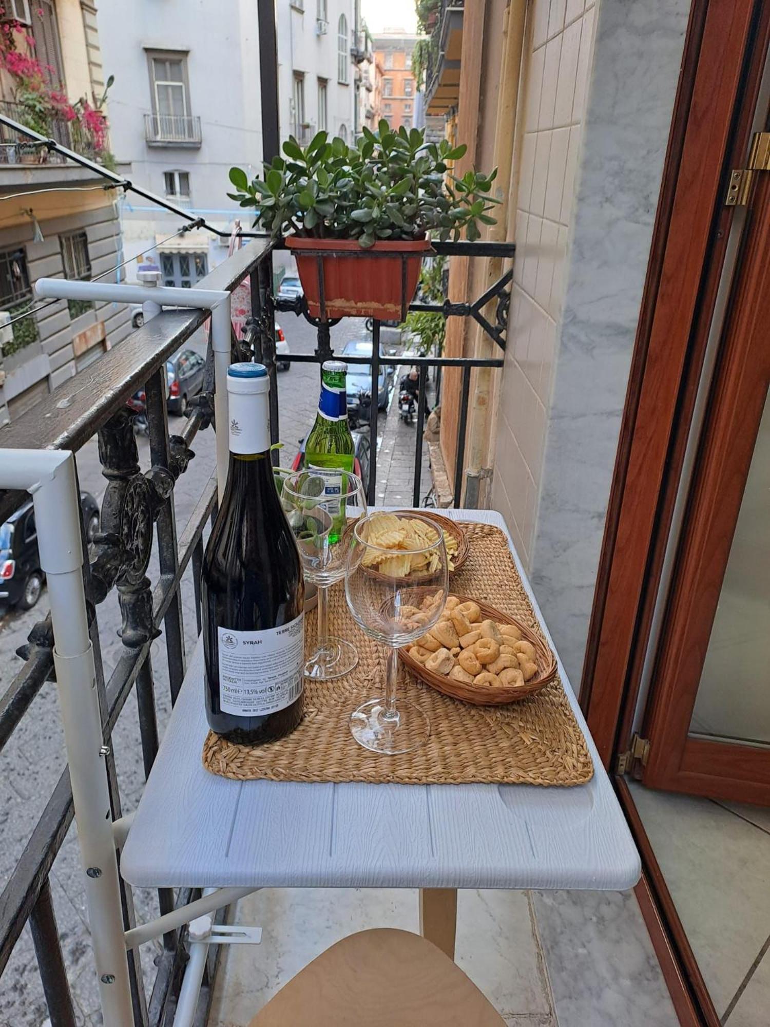 La Casa Sulla Nuvola Duomo Centro Storico Di Napoli公寓 外观 照片